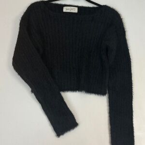 Women’s Forever June cropped black soft long sleeve sweater size L